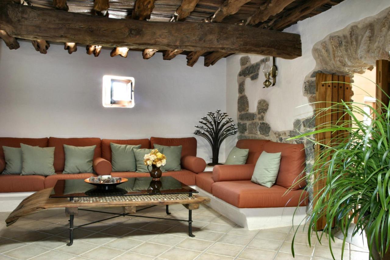Agroturismo Can Gall Hotel Сан Йоан де Лабрита Екстериор снимка